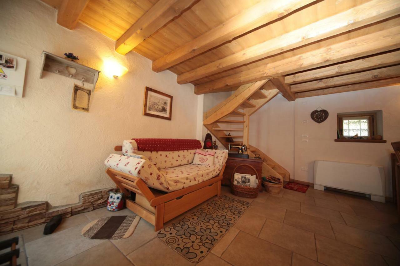 Albergo Diffuso Valcellina E Val Vajont In Casso Extérieur photo