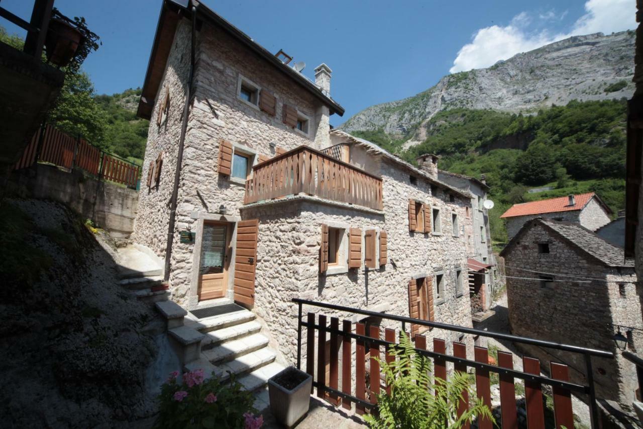 Albergo Diffuso Valcellina E Val Vajont In Casso Extérieur photo